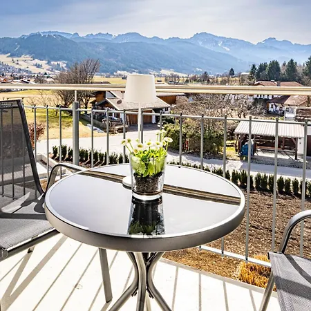 Apartment Alpenblick 10, Bergblick Pur im Allgäu * Halblech