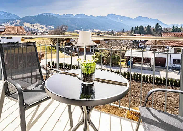 Apartment Alpenblick 10, Bergblick Pur im Allgäu * Halblech